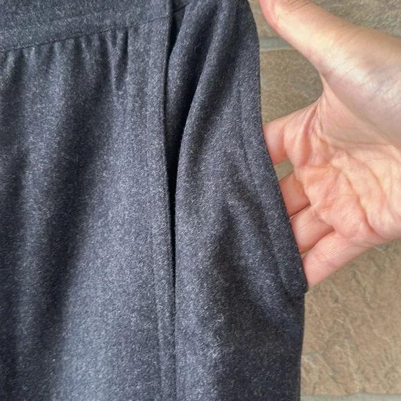 Escada Vintage Wrap Wool Midi Charcoal Gray Skirt Medium Weight Size 40(M/L) - Picture 5 of 11